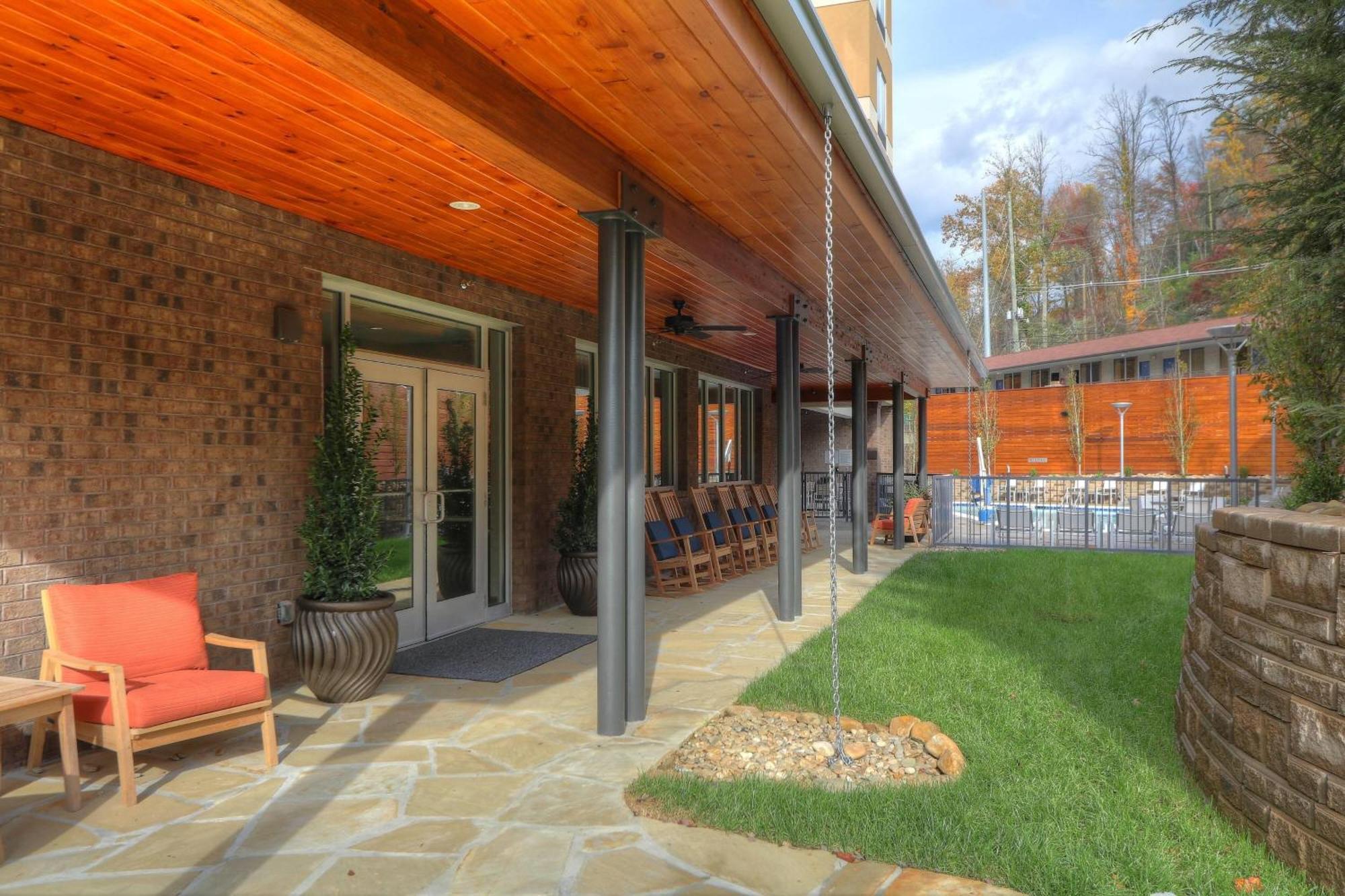 Fairfield Inn & Suites By Marriott Gatlinburg Downtown Exterior foto